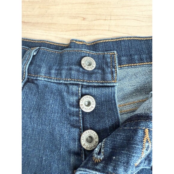 LEVI'S Women 501 Shorts Jeans Size 28,  Button Fly  Beach Denim - Picture 6 of 8
